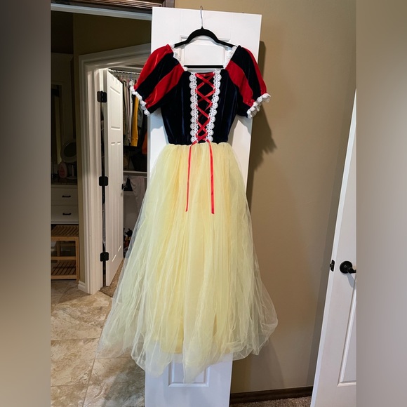 Trish Scully Dresses & Skirts - Trish Scully Snow White dress XS women’s